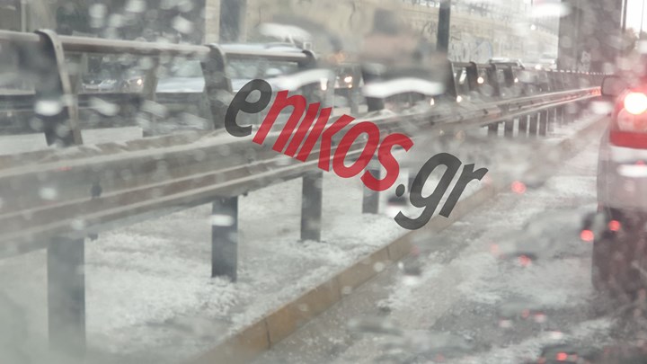 Άνοιξαν οι ουρανοί στην Αττική – Καταιγίδες και χαλάζι – ΦΩΤΟ – ΒΙΝΤΕΟ