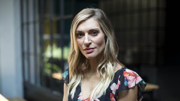 Η Ζέτα Δούκα γίνεται…Σύλβια Πλαθ