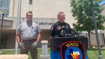 Φρίκη στο Τέξας: Παιδί δύο ετών βρέθηκε νεκρό σε κάδο σκουπιδιών – Συνελήφθη η μητέρα του