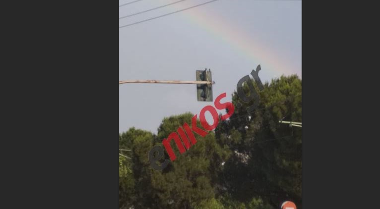 Γλυφάδα: Εντυπωσιακό ουράνιο τόξο μετά την καταιγίδα – ΦΩΤΟ αναγνώστη