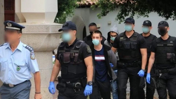 Ρόδος: Ένταση στη δίκη για τον βιασμό της 19χρονης ΑμεΑ – Νέες αποκαλύψεις για την υπόθεση – ΒΙΝΤΕΟ