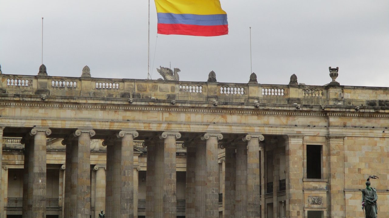 Κορονοϊός: Κλείνει το κτίριο του κοινοβουλίου της Κολομβίας μετά τη μόλυνση βουλευτή