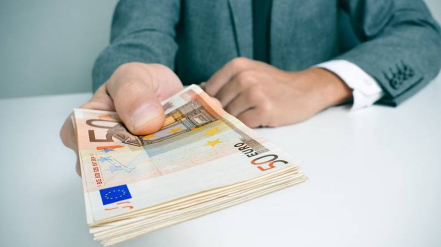 Δάνεια 7 δισ. ευρώ με εξπρές εκταμιεύσεις – Η διαδικασία, τα μυστικά και οι παγίδες