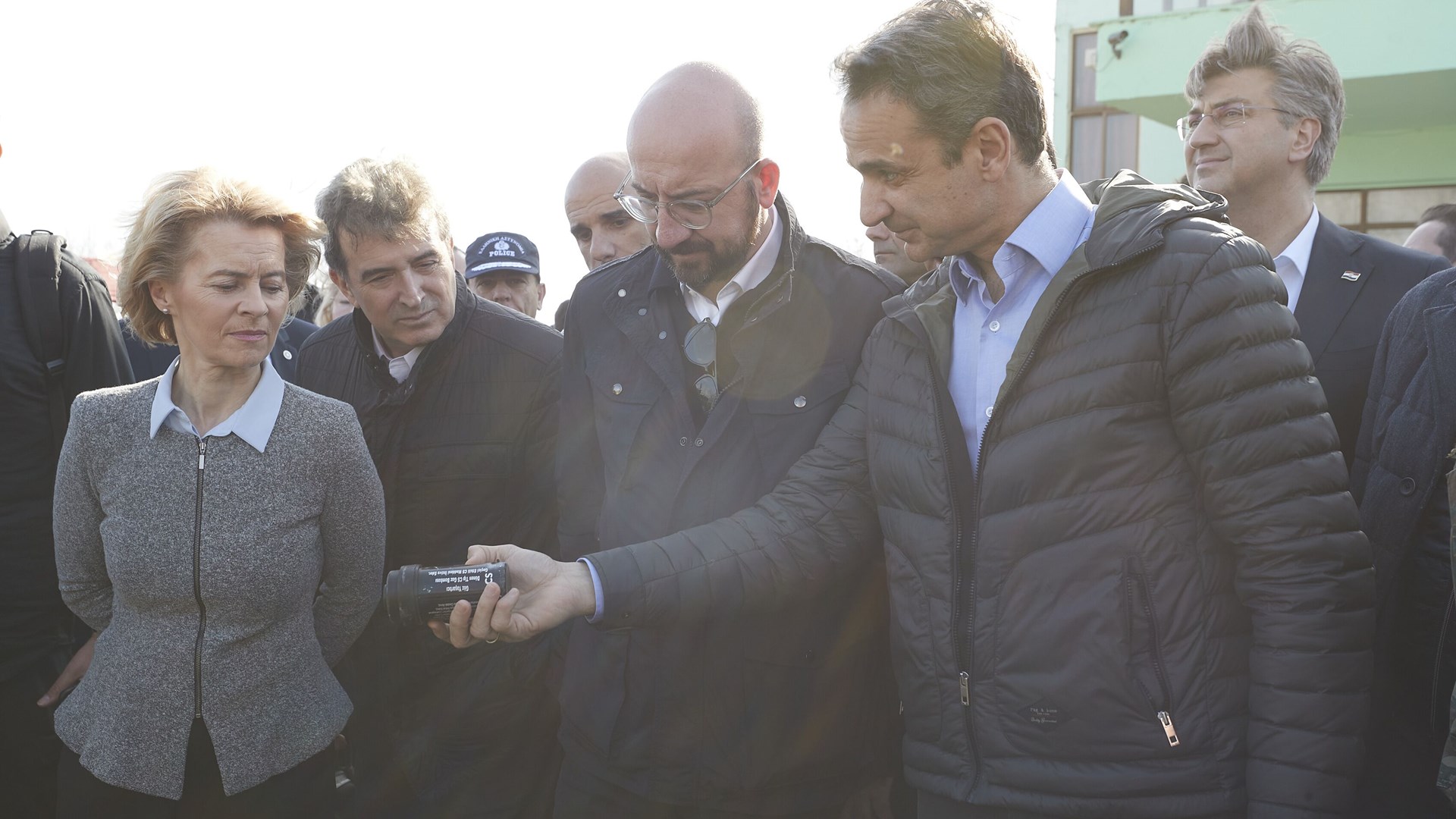 Επιστολές Μητσοτάκη στην ηγεσία της ΕΕ για τις τουρκικές προκλήσεις – Τι δήλωσε ο Πέτσας