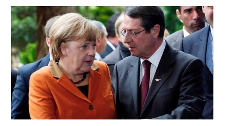 Τηλεφωνική συνομιλία Αναστασιάδη – Μέρκελ για τις τουρκικές γεωτρήσεις στην κυπριακή ΑΟΖ