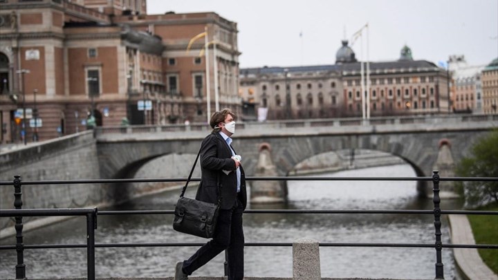 Σουηδία: Στο κόκκινο η οικονομία λόγω κορονοϊού