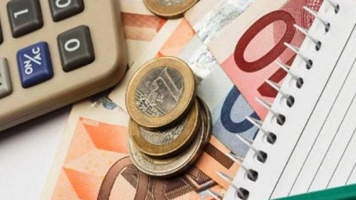 Εφορία: Παρατείνεται η προθεσμία καταβολής βεβαιωμένων οφειλών – Ποιους αφορά