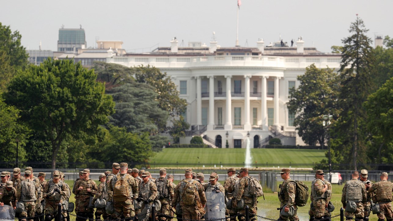 Τζορτζ Φλόιντ: Νέα διαδήλωση στην Ουάσινγκτον – Αναμένονται περισσότεροι από 200.000 άνθρωποι