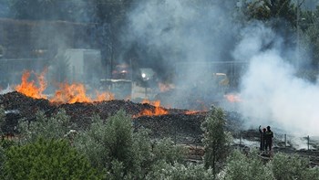 Χίος: Ολονύκτια μάχη των Πυροσβεστών στα Ψαρά – BINTEO