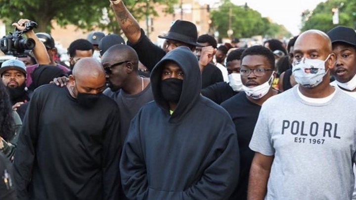 Κάνιε Γουέστ: Δωρεά ύψους δύο εκατ. δολαρίων στις οικογένειες των Φλόιντ, Άρμπερ και Τέιλορ