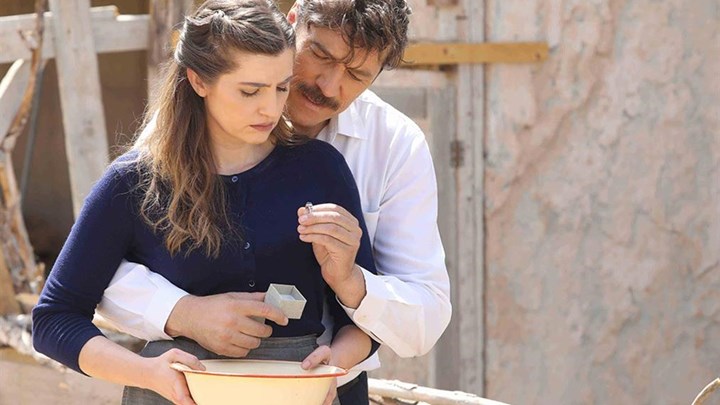 Άγριες Μέλισσες: Αποκαλύψεις, παράτολμες αποφάσεις και μια αιματοβαμμένη συμπλοκή – ΒΙΝΤΕΟ