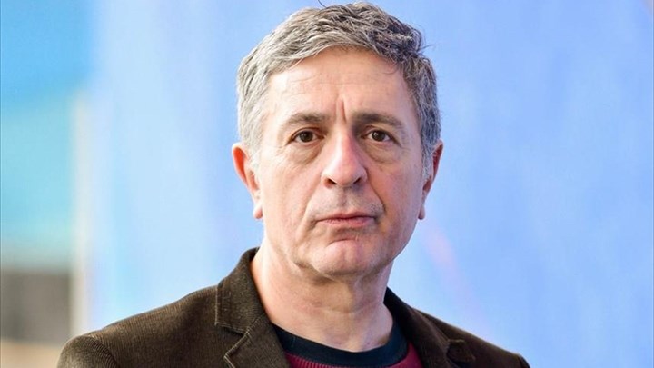 Ο Κούλογλου, ο Παπαδημούλης και ο Τσίπρας σε ρόλο πυροσβέστη στην Αίγινα