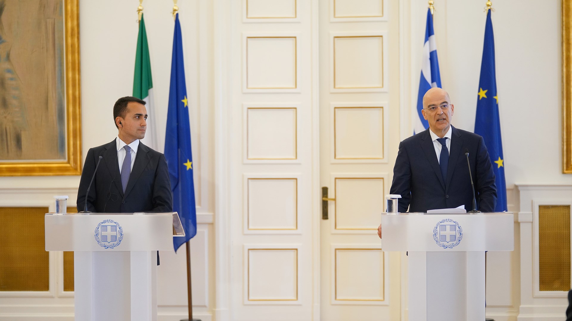 Οριοθέτηση ΑΟΖ: Τι περιλαμβάνει η συμφωνία που υπέγραψαν Ελλάδα και Ιταλία