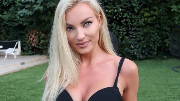 Τζούλια Νόβα: Ο σύντροφός της μιλά για τον ξαφνικό χωρισμό τους – Τα extreme sports και οι εκλείψεις