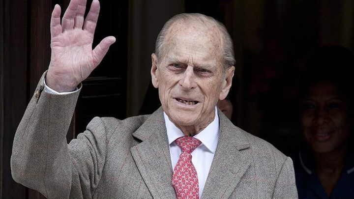 Ο πρίγκιπας Φίλιππος γιορτάζει τα 99α γενέθλιά του – Οι ευχές των μελών της βασιλικής οικογένειας