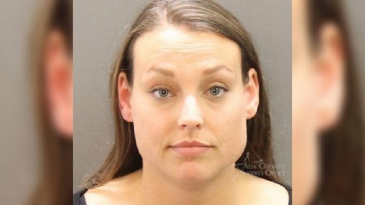 Ερωτικό σκάνδαλο: Σωφρονιστική υπάλληλος έκανε σεξ με κρατούμενο