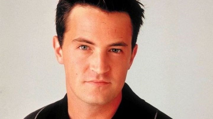 “Φιλαράκια”: Αγνώριστος ο “Τσάντλερ” στην καραντίνα – ΦΩΤΟ