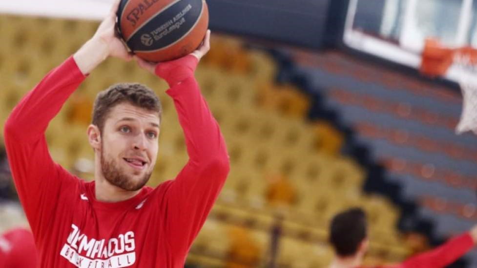 Βεζένκοφ: Πήρε “φωτιά” στην προπόνηση – Μέτρησε 98/103 τρίποντα – ΒΙΝΤΕΟ