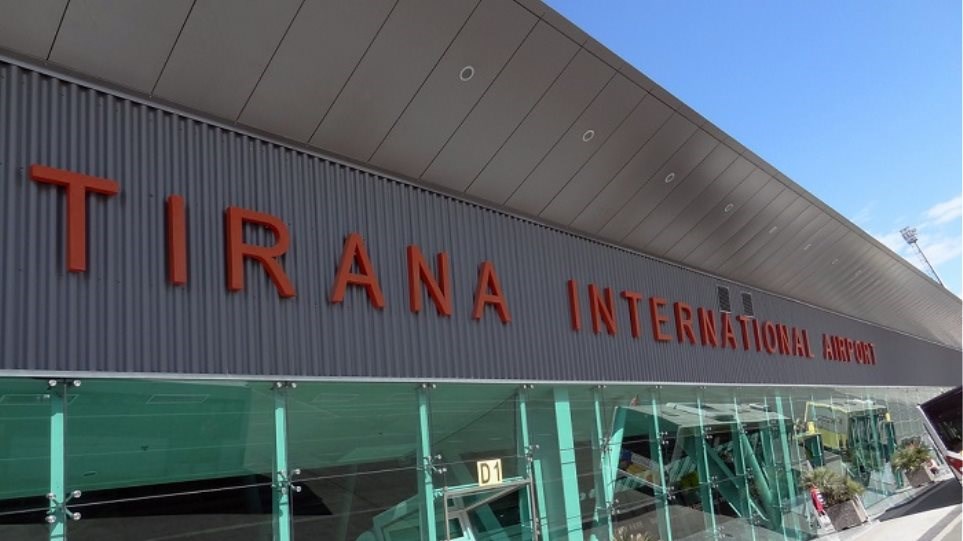 Αλβανία: Ανοίγει η αεροπορική σύνδεση με Ελλάδα