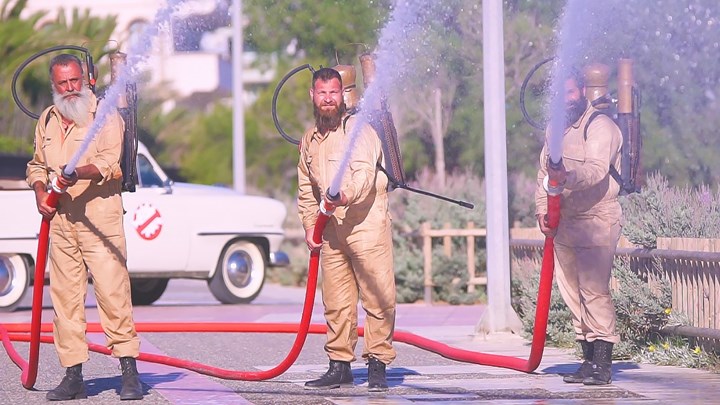 “Rakibusters”: Οι Κρητικοί βρήκαν… το “φάρμακο” για τον κορονοϊό – Viral ΒΙΝΤΕΟ