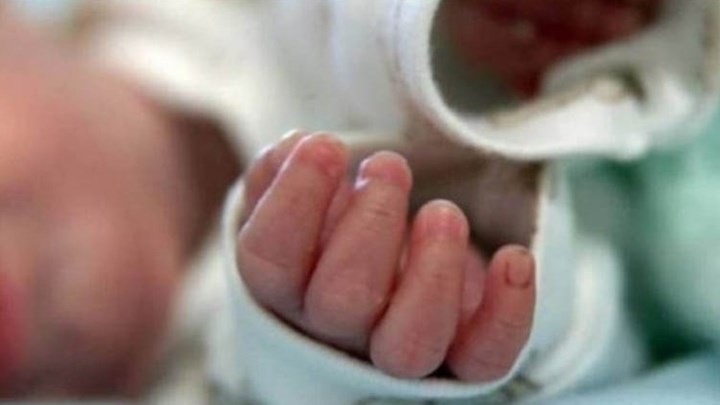 Λαμία: Μυστήριο με θάνατο βρέφους – Τι έδειξε η ιατροδικαστική έκθεση