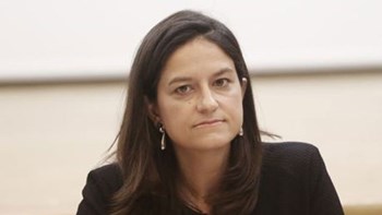 Πανελλήνιες 2020: Το μήνυμα της Κεραμέως για τους μαθητές στο Twitter – ΒΙΝΤΕΟ