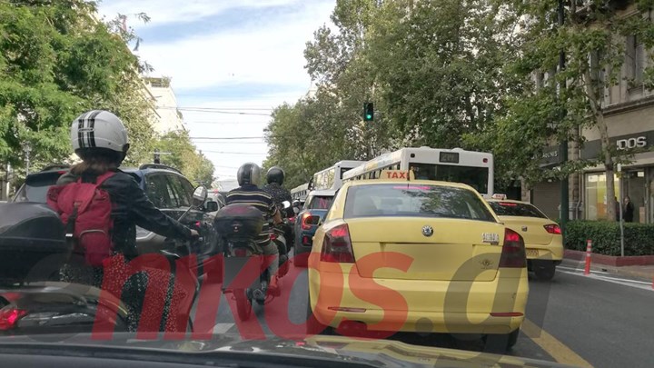 Κίνηση ΤΩΡΑ στο κέντρο της Αθήνας – ΦΩΤΟ αναγνώστη