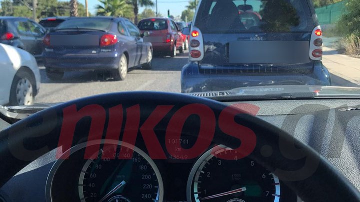 Άλιμος: Κίνηση ΤΩΡΑ στην παραλιακή – ΦΩΤΟ αναγνώστη