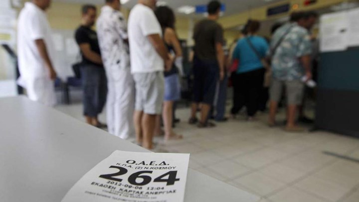 Επιδόματα ανεργίας: Δύο μήνες παράταση σε όσα έληξαν τον Μάιο – Τι δήλωσε ο Βρούτσης