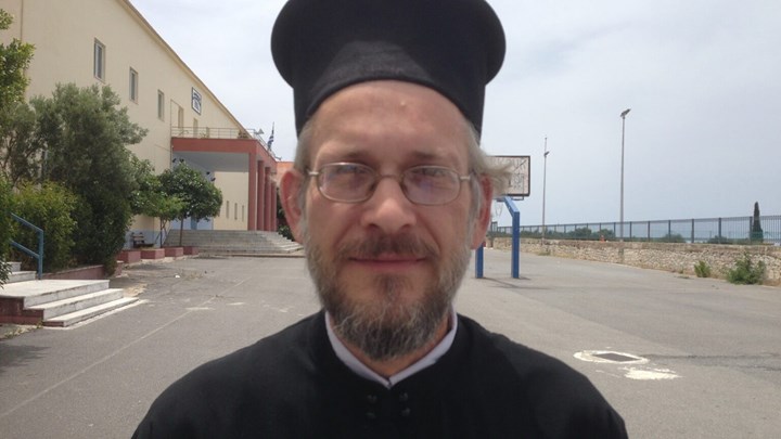 Κυπαρισσία: 40χρονος ιερέας δίνει Πανελλήνιες – Τι θέλει να σπουδάσει