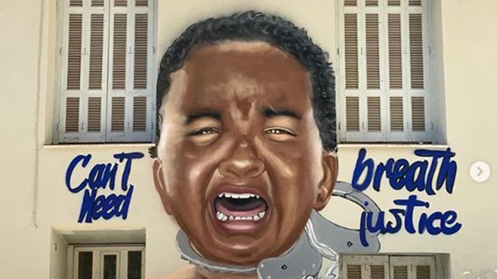 Δολοφονία Τζορτζ Φλόιντ: Το εκπληκτικό γκράφιτι σε τοίχο του Μεταξουργείου – ΦΩΤΟ