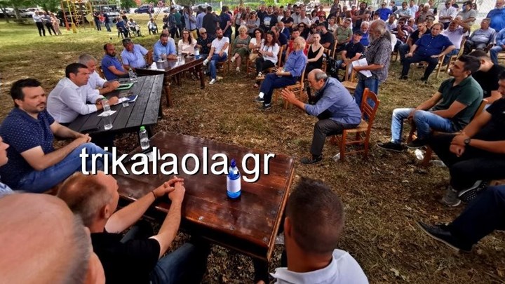 Τσίπρας: Το τραγούδι που του αφιέρωσε ένας… Μητροπάνος σε χωριό της Καρδίτσας – ΒΙΝΤΕΟ