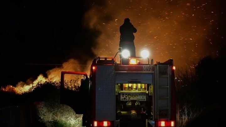Χίος: Συναγερμός από πυρκαγιά κοντά στo Κέντρο Υποδοχής και Ταυτοποίησης ΒΙΑΛ