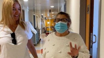 Χριστίνα Παππά: Η ανάρτηση και τα χαμόγελα για τη μητέρα της μέσα από το νοσοκομείο – ΒΙΝΤΕΟ