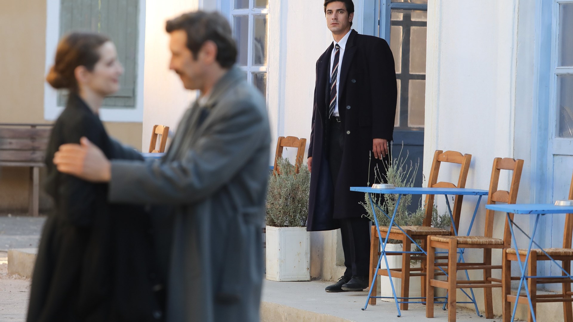 Άγριες Μέλισσες: Η πρόταση του Κυπραίου στην Ελένη, ο αρραβώνας και η αποκάλυψη του μεγάλου μυστικού