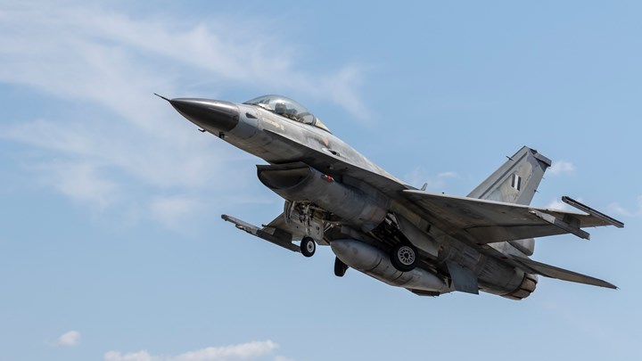 Κρήτη: Θρήνος για 33χρονο πιλότο της Πολεμικής Αεροπορίας