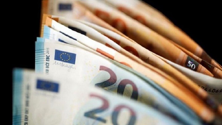 Επίδομα 534 ή 300 ευρώ: Βήμα – βήμα η διαδικασία για την υποβολή αίτησης – ΒΙΝΤΕΟ