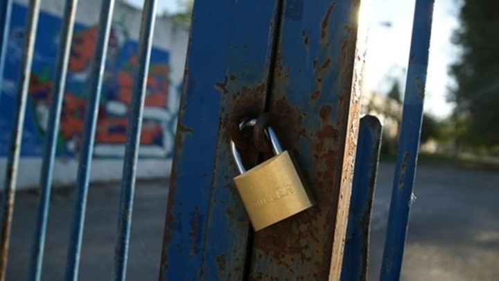 Συναγερμός στην Παραμυθιά: Επτά κρούσματα κορονοϊού – Κλειστά τα δημοτικά σχολεία τη Δευτέρα