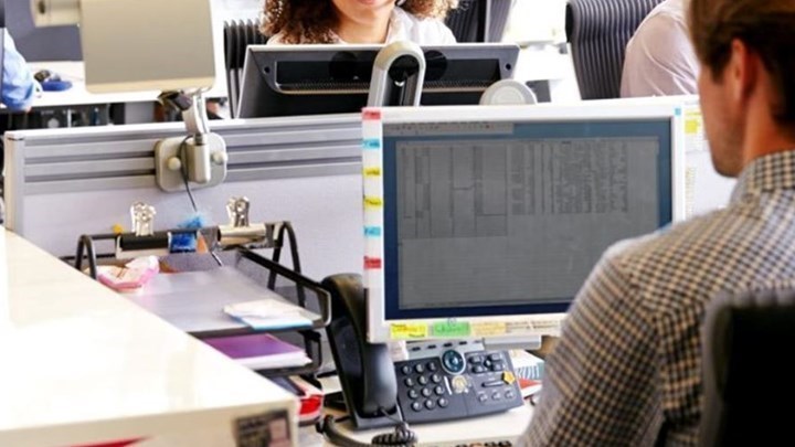 Συν- εργασία: Λίφτινγκ στο πρόγραμμα επιδότησης της απασχόλησης – Ποιες βελτιώσεις εξετάζονται