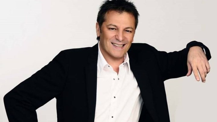 Δασκουλίδης: Έγινε ντόρος με τους εξωγήινους στο βιντεοκλίπ μου – ΒΙΝΤΕΟ