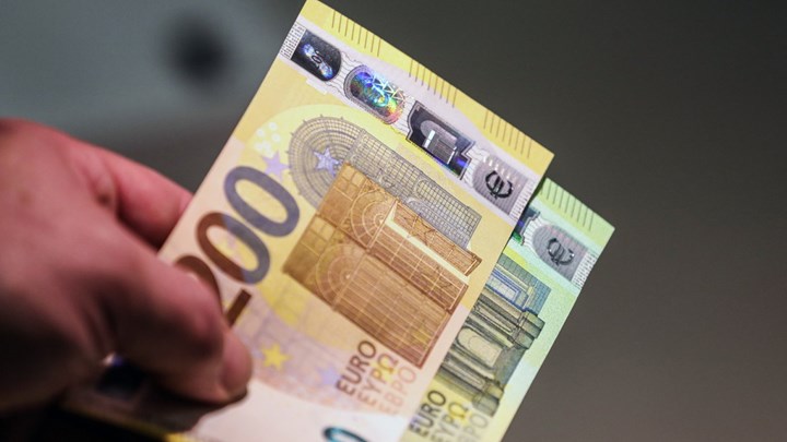 Επίδομα 534 ευρώ: Σήμερα η πληρωμή σε 7.551 δικαιούχους – Ποιους αφορά