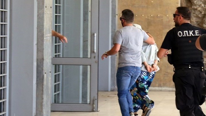 Αρπαγή Μαρκέλλας: Η βιντεοκλήση και το τρίτο πρόσωπο στο σπίτι “φυλακή” – ΒΙΝΤΕΟ