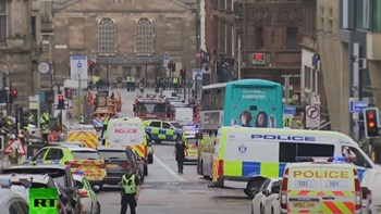 Γλασκώβη: Δείτε live εικόνα από το σημείο της επίθεσης με μαχαίρι – ΒΙΝΤΕΟ