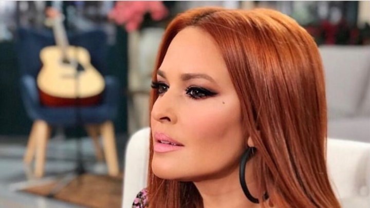 “Έλα Χαμογέλα”: Ποιος συνεργάτης της Χρηστίδου αποχώρησε – Τι είπε η παρουσιάστρια – ΒΙΝΤΕΟ