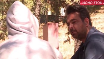 “Μαϊμού” γιατρός: Φάνταζε “θεός” στα μάτια των ασθενών του – Νέα συγκλονιστική μαρτυρία – ΒΙΝΤΕΟ