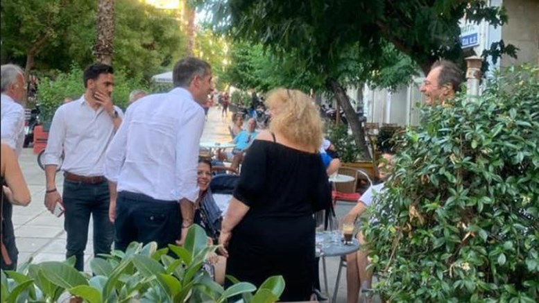 Ο Κώστας Μπακογιάννης για την επίθεση στην πλατεία Αγίου Παύλου: Η καφεΐνη προκαλεί νεύρα