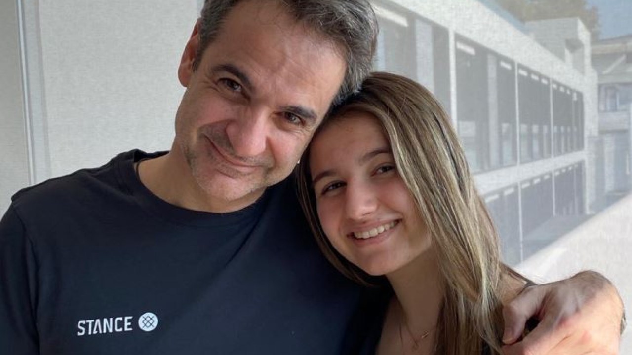 Κυριάκος Μητσοτάκης: Οι ευχές για τα γενέθλια της κόρης του και η τρυφερή φωτογραφία