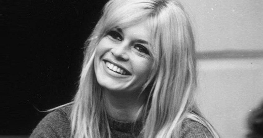 Μπριζίτ Μπαρντό: Πουλάει τη θρυλική της βίλα στις Κάννες για 6 εκατομμύρια ευρώ – ΦΩΤΟ