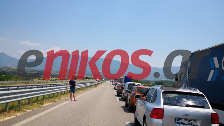 Προμαχώνας: Ατελείωτες ουρές στα σύνορα – Μεταβαίνει εκτάκτως ο γ.γ. Δημόσιας Υγείας – ΦΩΤΟ αναγνώστη