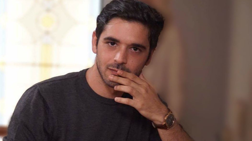 Ο Παπακωνσταντίνου «ντύνει» μουσικά το «Καινούργιο Σπίτι» των Ρέππα-Παπαθανασίου